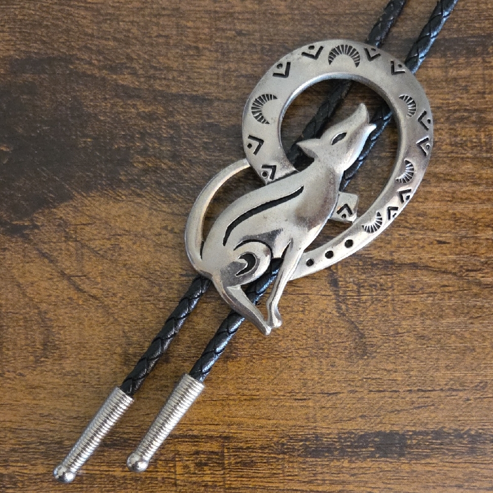 Silver Coyote Bolo Tie